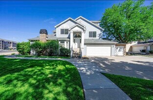 712 Glen Ct, Unit 40 in Grand Junction, CO - Building Photo