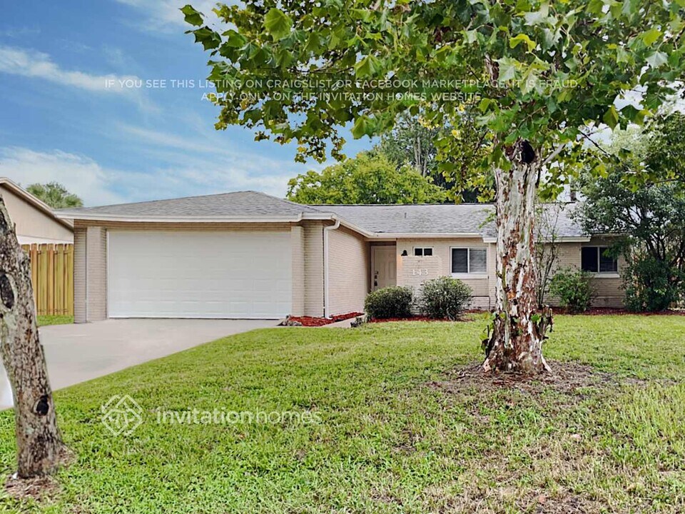 143 Hidden Lake Dr in Sanford, FL - Building Photo