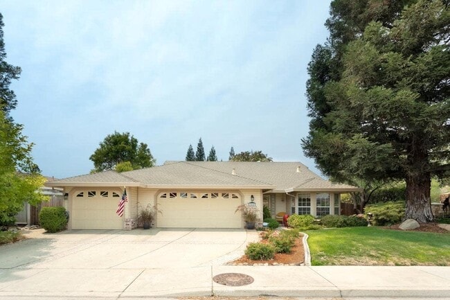 property at 2460 Stabler Ln