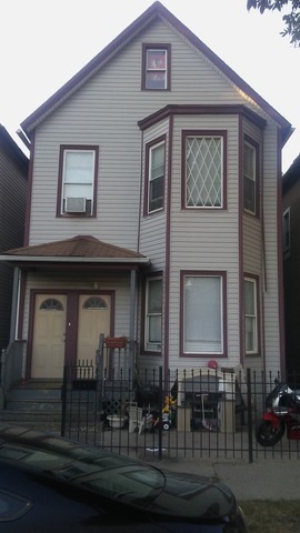 520 W 44th Pl in Chicago, IL - Building Photo