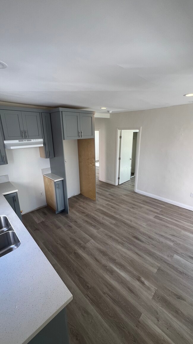 property at 2707 Fairmount St