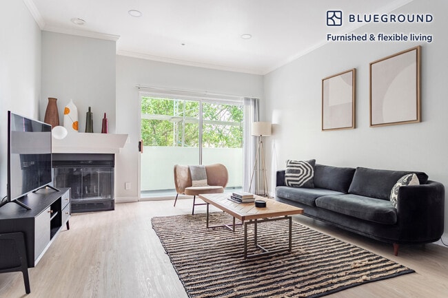 property at 16070 W Sunset Blvd