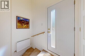 22 Pitt Ave in Toronto, ON - Building Photo - Building Photo