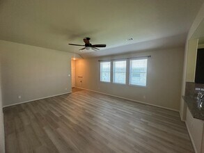 482 Terra Vis Cir in Montgomery, TX - Building Photo - Building Photo