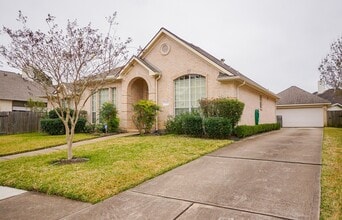 9914 Clear Meadow Ln in Houston, TX - Building Photo - Building Photo