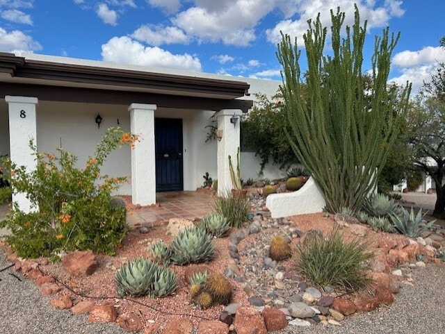 property at 100 N Lazy Fox Dr