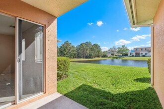 2584 Stockbridge Square SW in Vero Beach, FL - Building Photo - Building Photo