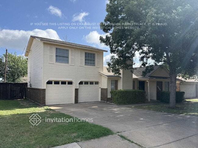 5905 Oak Hill Rd in Watauga, TX - Building Photo - Building Photo