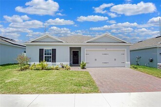 1173 Lexington Ln in Haines City, FL - Building Photo - Building Photo