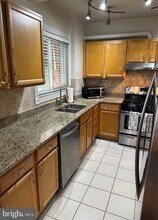 1718 Preston Rd in Alexandria, VA - Building Photo - Building Photo