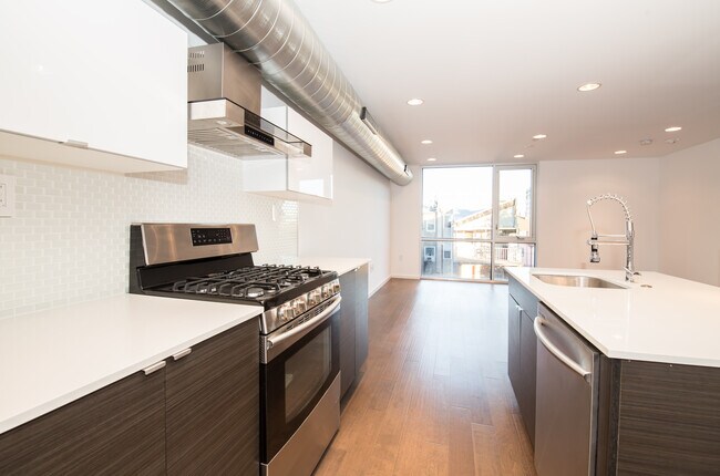 1433 N 7th St, Unit 4 in Philadelphia, PA - Building Photo - Building Photo