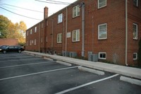 Patterson Place in Richmond, VA - Building Photo - Building Photo