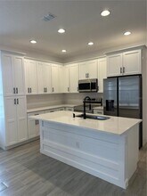 775 E Juniata St in Clermont, FL - Building Photo - Building Photo