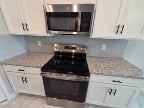 3032 San Jenaro Dr in Las Cruces, NM - Building Photo - Building Photo