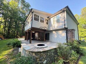 21 Countryside Dr in Fredericksburg, VA - Building Photo - Building Photo