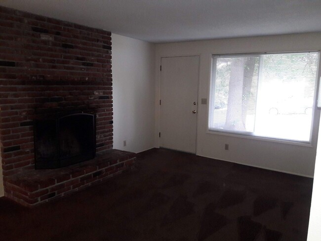 2610-2620 Taylor St in Eugene, OR - Building Photo - Building Photo