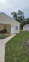410 Columbus Pky in Hollywood, FL - Building Photo