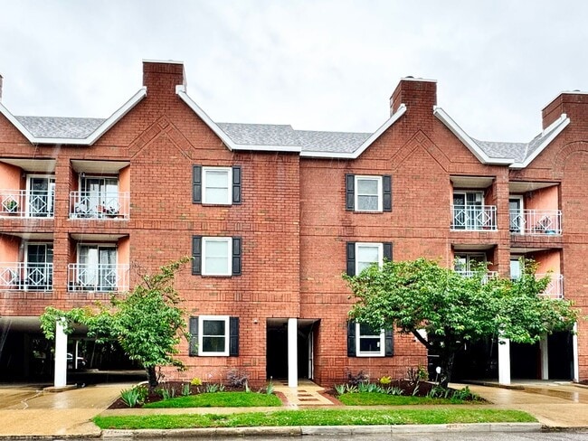 property at 1040 Spotswood Ave