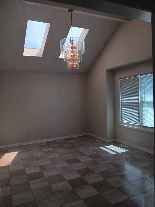 11631 Bluejacket St in Overland Park, KS - Building Photo - Building Photo