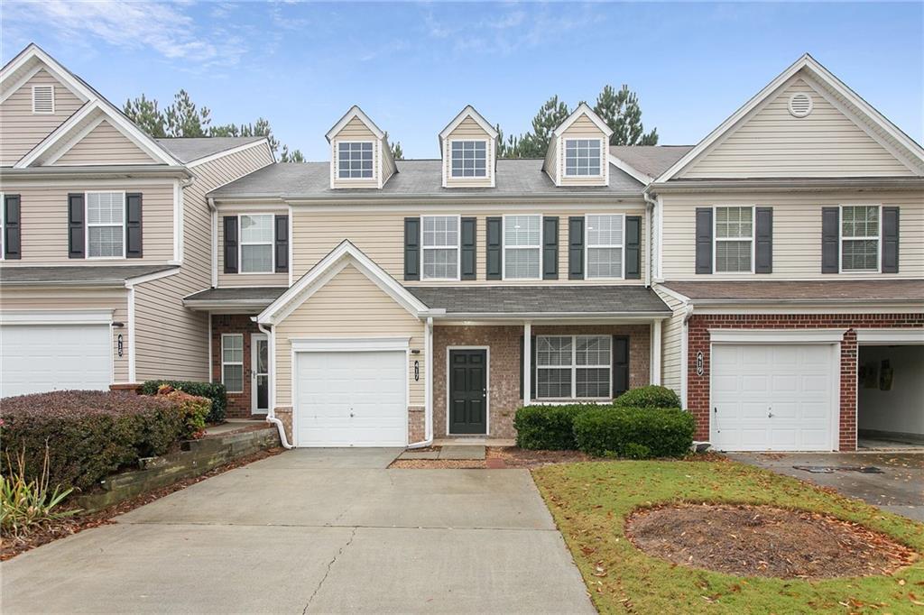 417 Windstone Trail in Alpharetta, GA - Foto de edificio