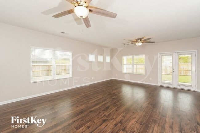 property at 1046 Mountain Laurel Cir