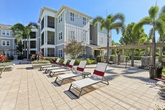 The Lotus at Starkey Ranch in Odessa, FL - Foto de edificio - Building Photo