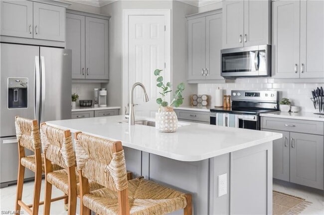 16769 Siesta Drum Wy in Bonita Springs, FL - Building Photo - Building Photo