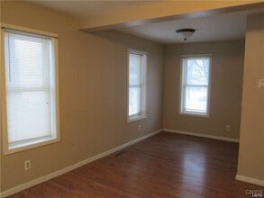 418 Cross St in Watertown, NY - Building Photo - Building Photo