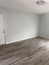 2980 Delmar Ln NW in Atlanta, GA - Building Photo - Building Photo