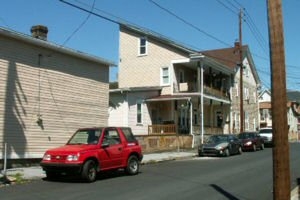 101 W Main St in Tremont, PA - Building Photo - Building Photo