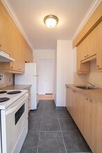 6525 de la Cote-Saint-Luc in Montréal, QC - Building Photo - Building Photo