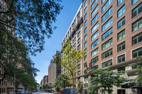 525 West End Ave in New York, NY - Foto de edificio - Building Photo