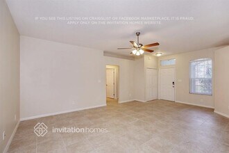 1158 Dekleva Dr in Apopka, FL - Foto de edificio - Building Photo