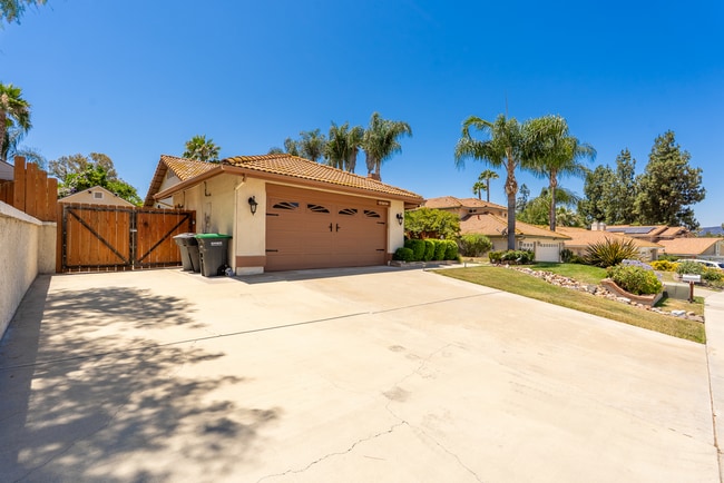 29767 Marhill Cir in Temecula, CA - Building Photo - Building Photo