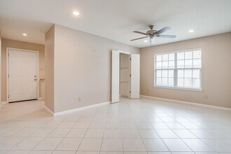 5709 Ridgerock Ct in Fort Worth, TX - Building Photo - Building Photo
