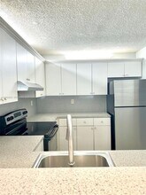 220 W 68th St in Hialeah, FL - Building Photo - Building Photo