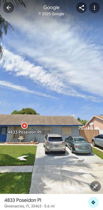 4833 Poseidon Pl in Greenacres, FL - Building Photo