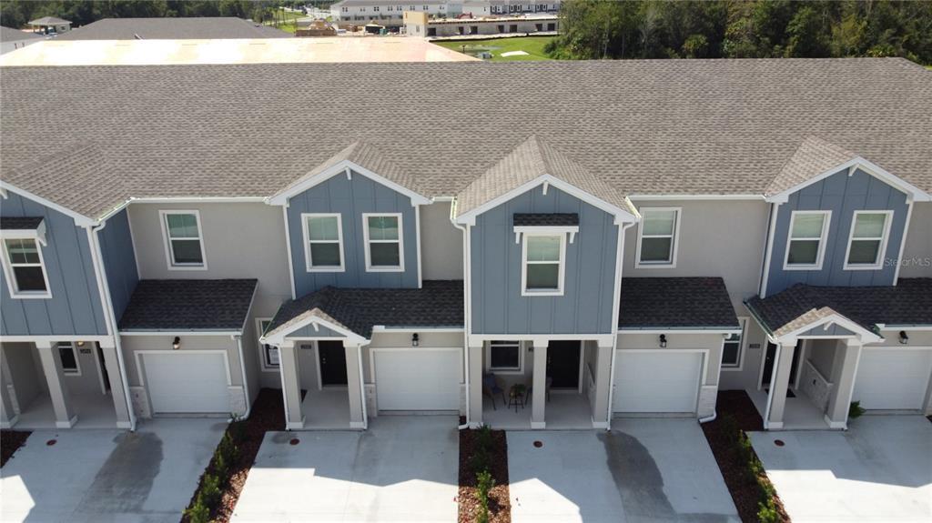 2500 Skyline Dr in Kissimmee, FL - Foto de edificio