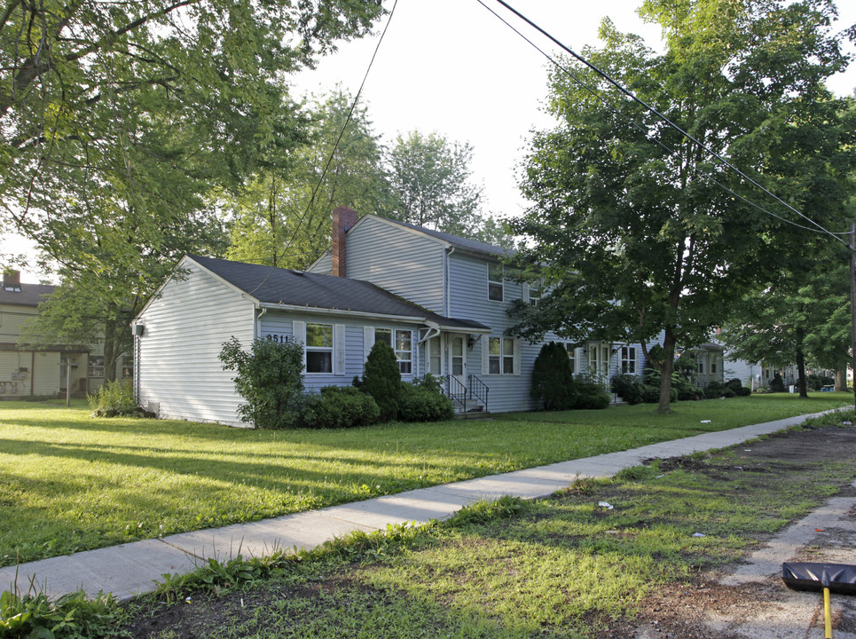 9511 Community Rd in Windham, OH - Building Photo