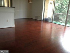 7857 Enola St-Unit -106 in McLean, VA - Building Photo - Building Photo