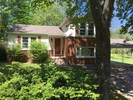 37 Redbud Lane in Nortonville, KY - Building Photo