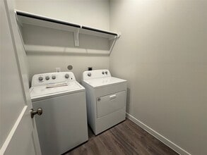 9509 Shady Trl Dr in Cut And Shoot, TX - Building Photo - Building Photo