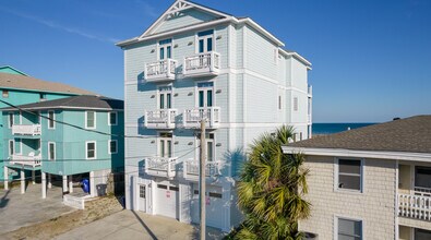 502 N Carolina Beach Ave in Carolina Beach, NC - Building Photo - Primary Photo