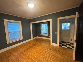 5 Thayer St in Rochester, NY - Building Photo - Building Photo