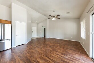 6531 W Hess St in Phoenix, AZ - Building Photo - Building Photo
