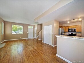 1080 S Walden Way in Aurora, CO - Building Photo - Building Photo