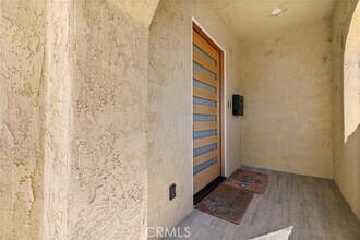 545 Ivy St in Glendale, CA - Building Photo - Building Photo