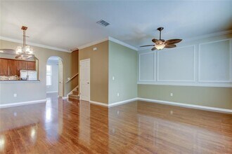 12616 Carlby Cir in Tampa, FL - Building Photo - Building Photo