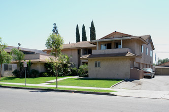 1918 E Del Mar Ave in Orange, CA - Building Photo - Building Photo