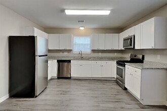 3007 Birch Creek Dr in Humble, TX - Building Photo - Building Photo